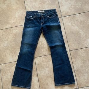 BKE buckle Jeans Sabrina 30 x 31.5